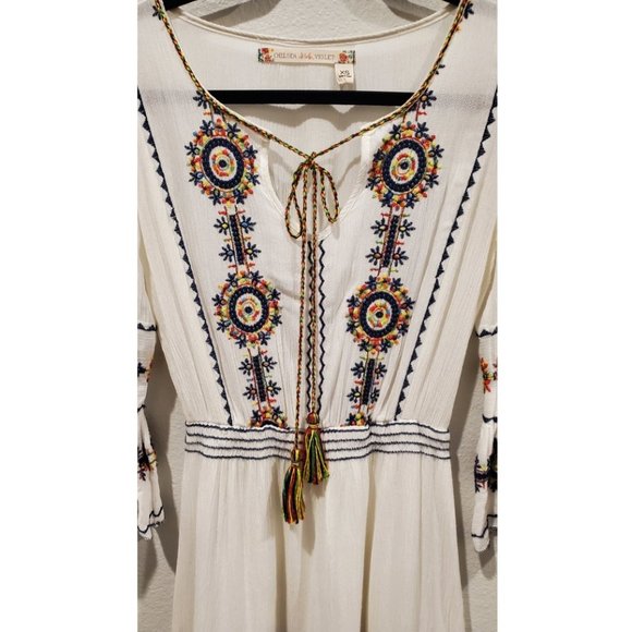 CHELSEA&VIOLET Boho White Embroidery Dress - Picture 3 of 6